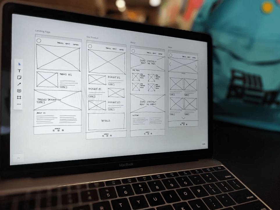 Weboldal ügyfélútjának és tartalmi struktúrájának tervezése design előtt